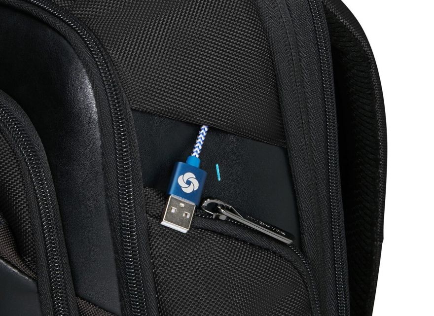 ЗАРЯДЖАЙТЕ В ДОРОЗІ