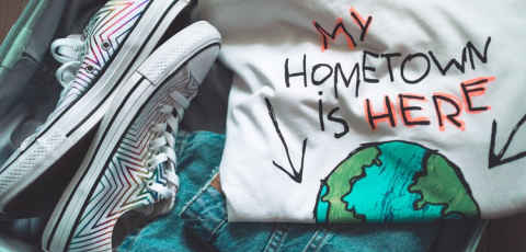 Як компактно скласти речі у валізу?