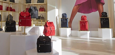 Як правильно носити маленькі рюкзаки?