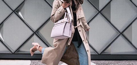 11 способів зберігання жіночих сумок