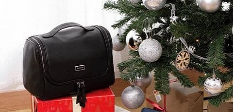 Як вибрати ідеальну косметичку?