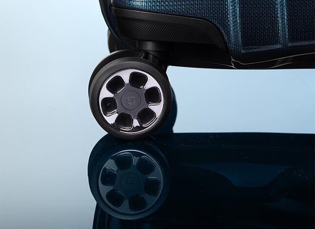 ЛЕГКЕ ТА МАНЕВРЕНЕ КЕРУВАННЯ